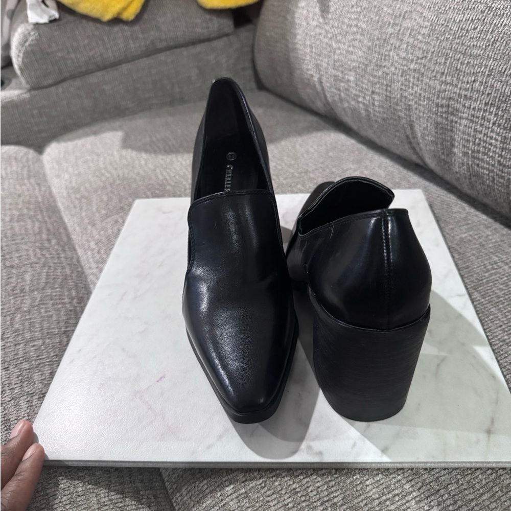 Charles Albert Black Heels with Geometric Design